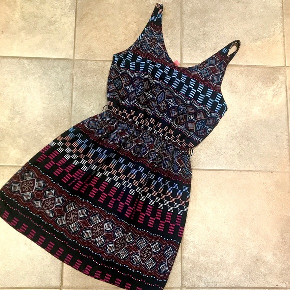 Eight Sixty Dress - Picture 4 of 4